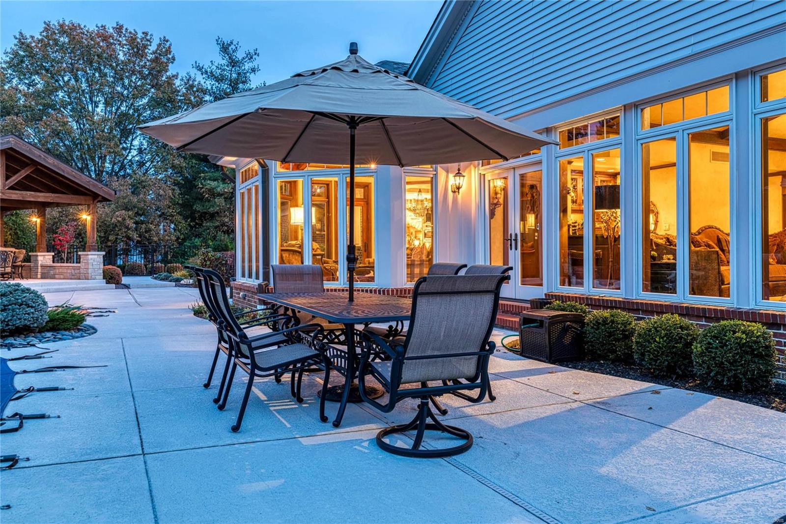 Dubon Lane - Residential