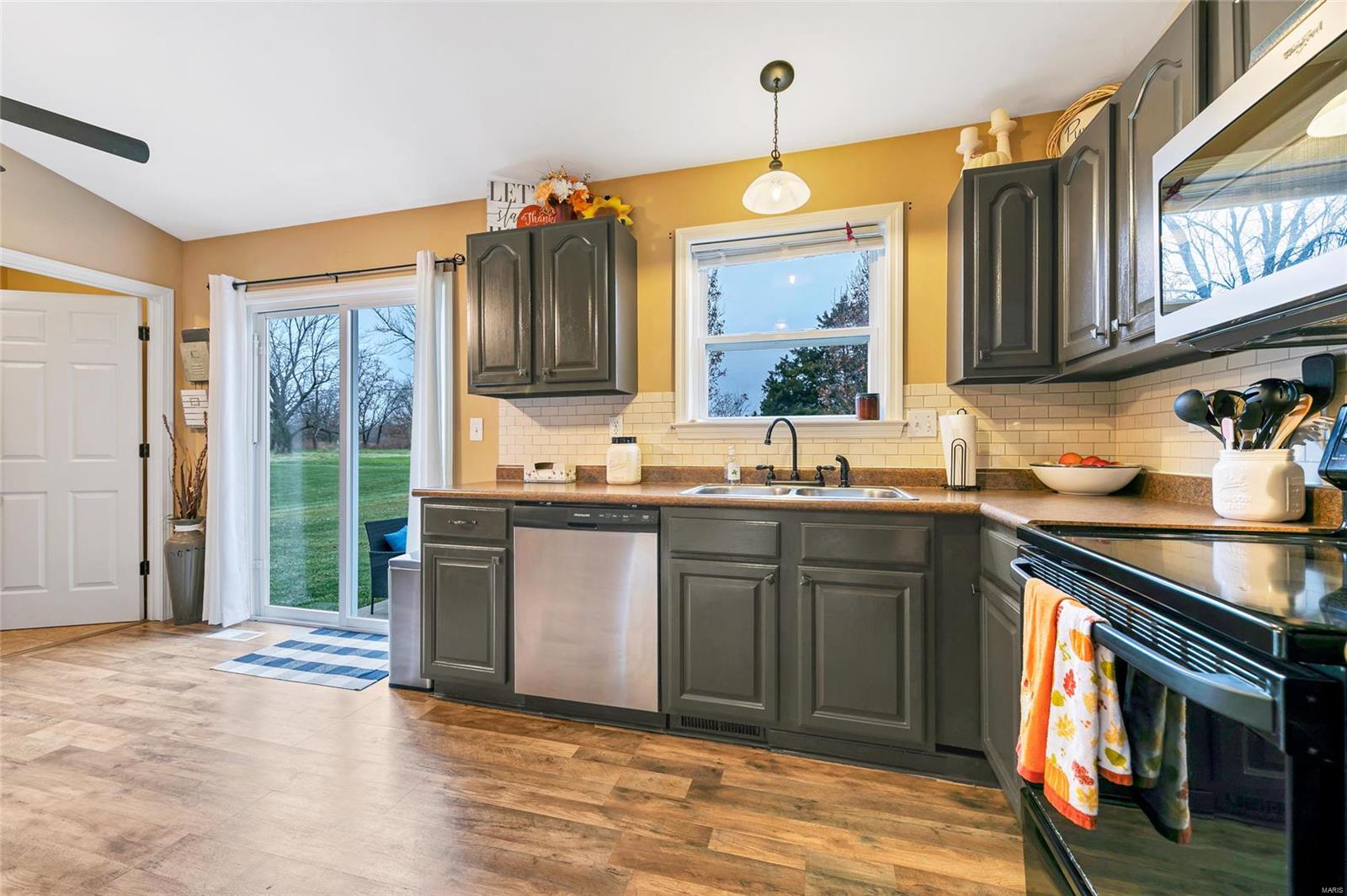 The Estates Of Jonesburg - Residential