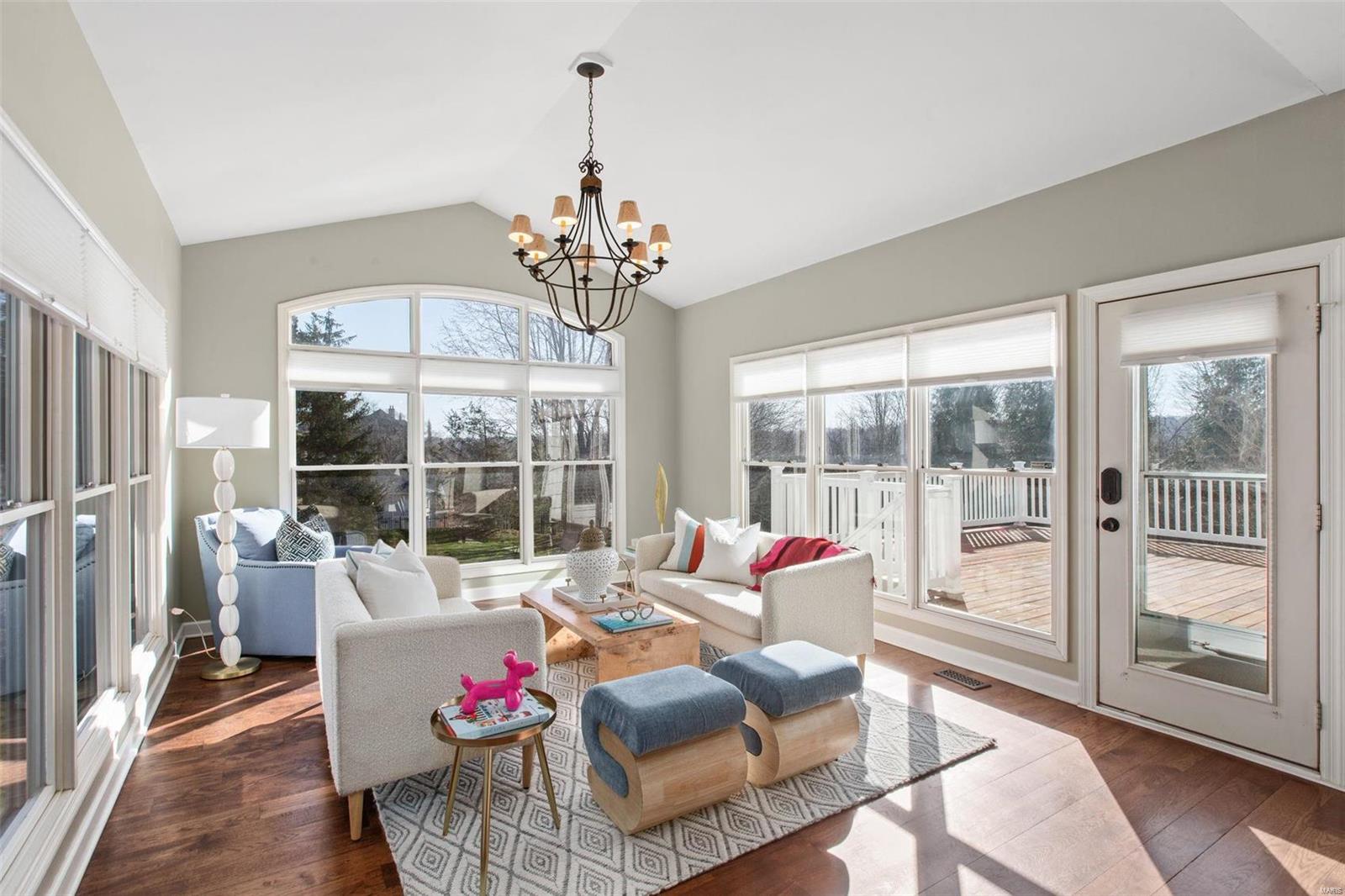 Pine Creek - Residential