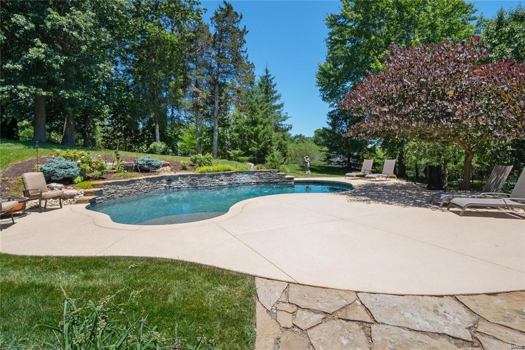 Pine Creek - Residential