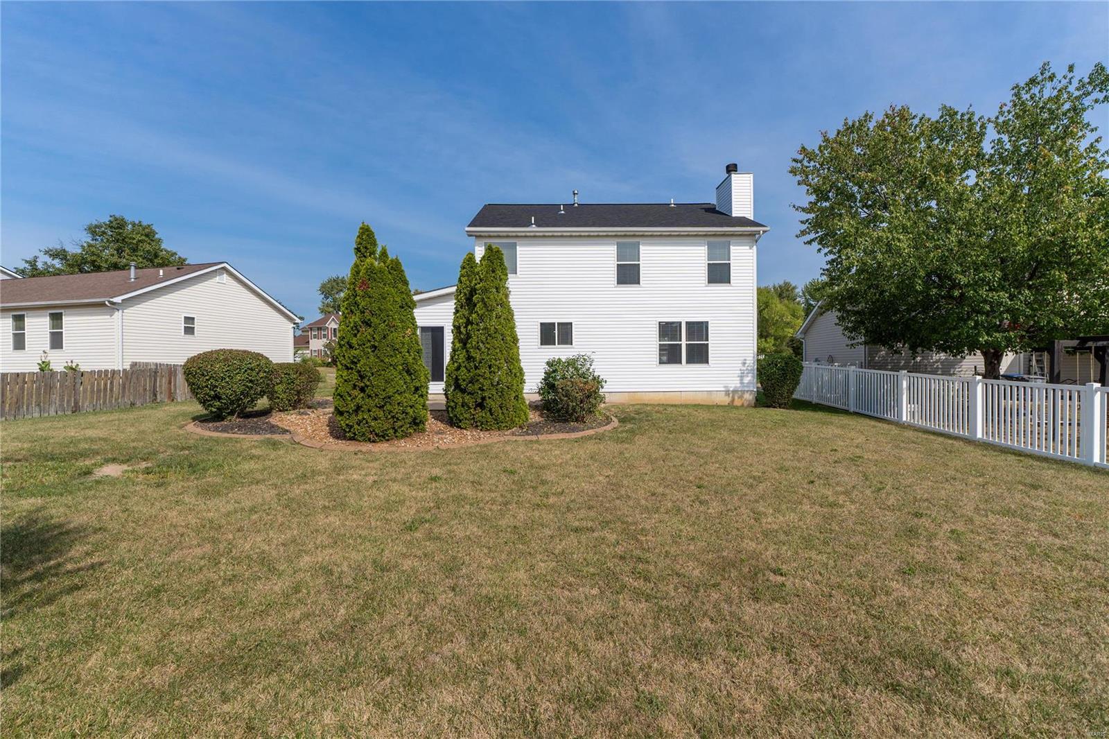 O'Fallon, Missouri 63366, United States, 4 Bedrooms Bedrooms, ,3 BathroomsBathrooms,Residential,Pending,46212