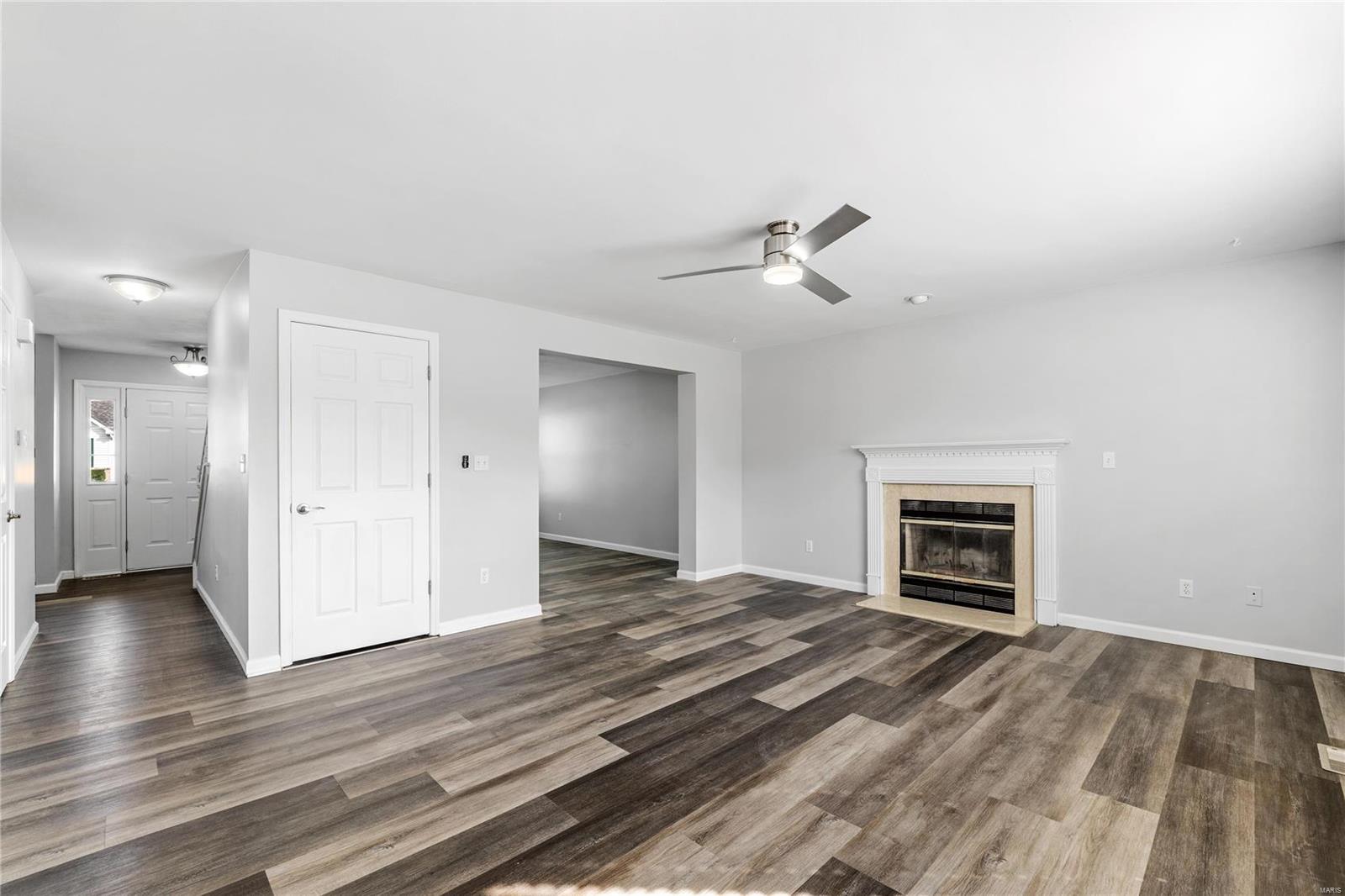 O'Fallon, Missouri 63366, United States, 4 Bedrooms Bedrooms, ,3 BathroomsBathrooms,Residential,Pending,46212