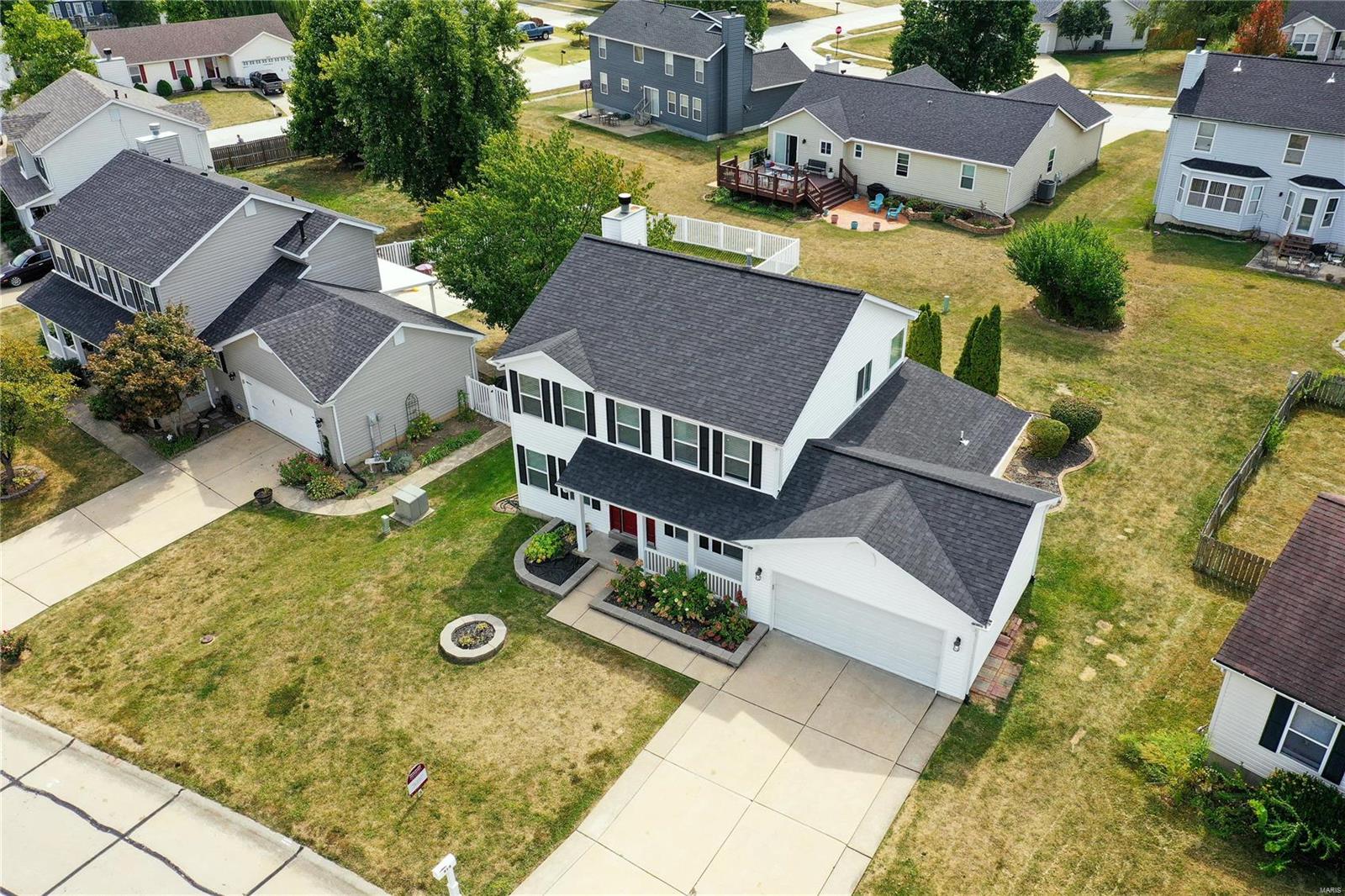 O'Fallon, Missouri 63366, United States, 4 Bedrooms Bedrooms, ,3 BathroomsBathrooms,Residential,Pending,46212