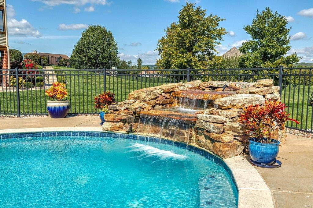 Crescent Meadows - Residential