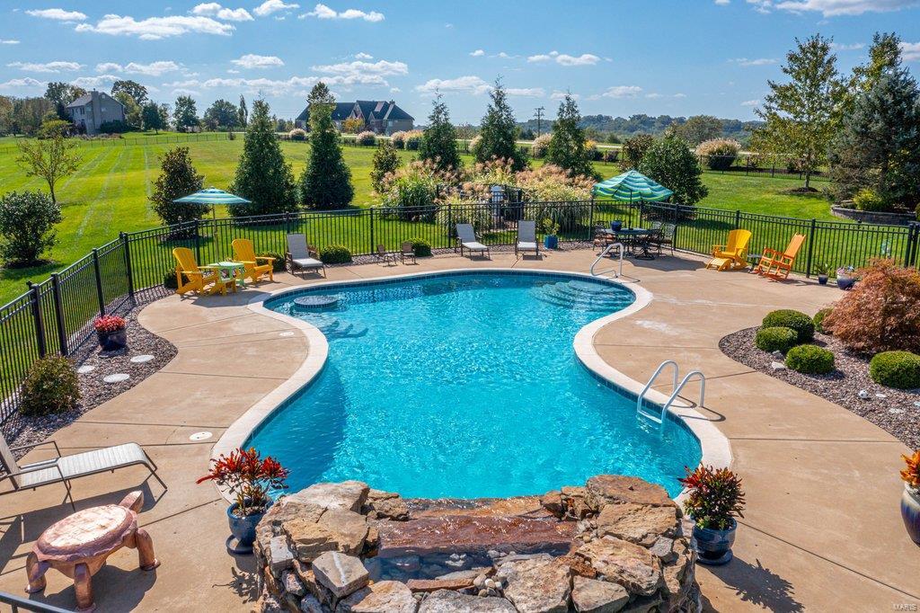 Crescent Meadows - Residential