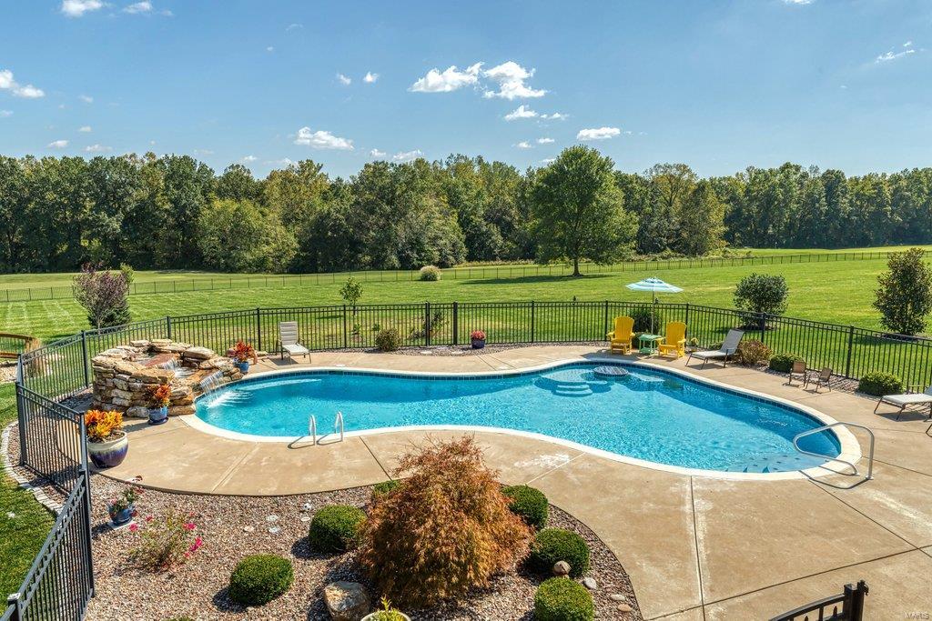 Crescent Meadows - Residential