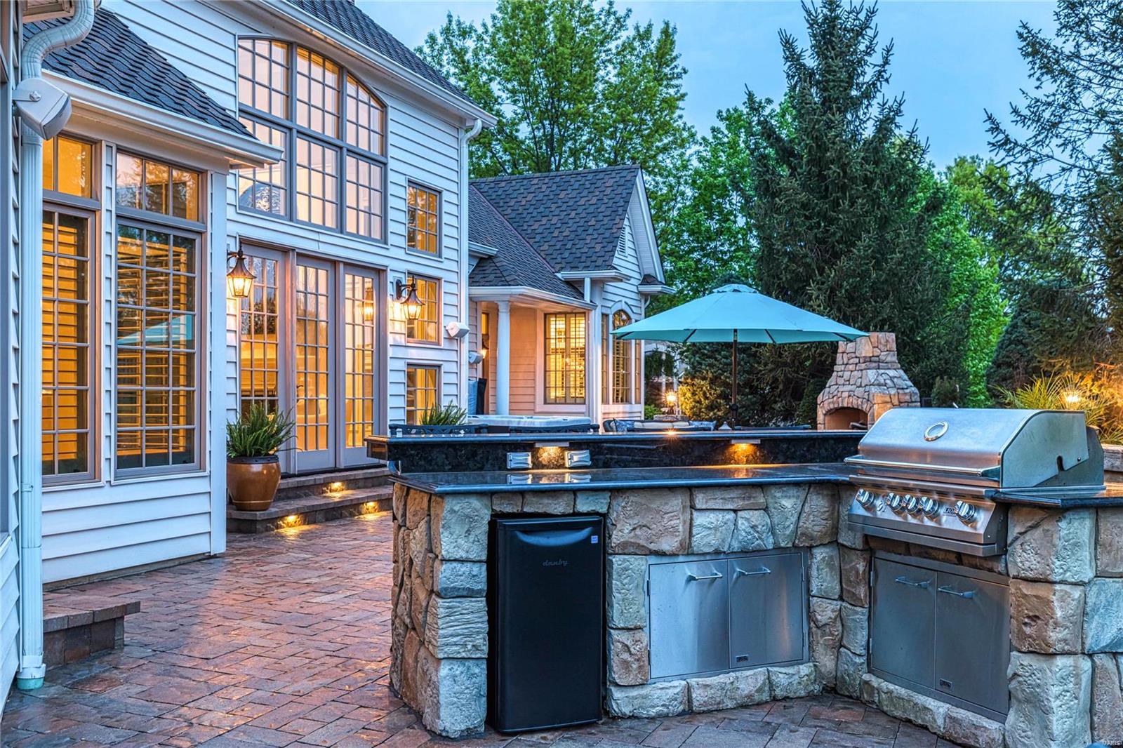 Camelot - Residential