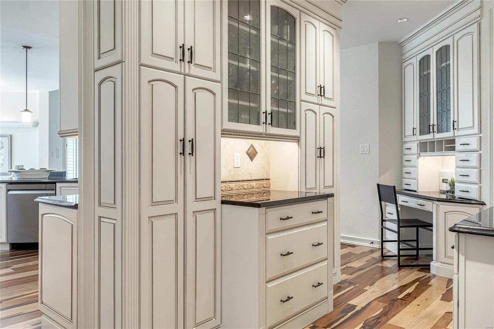 Camelot - Residential