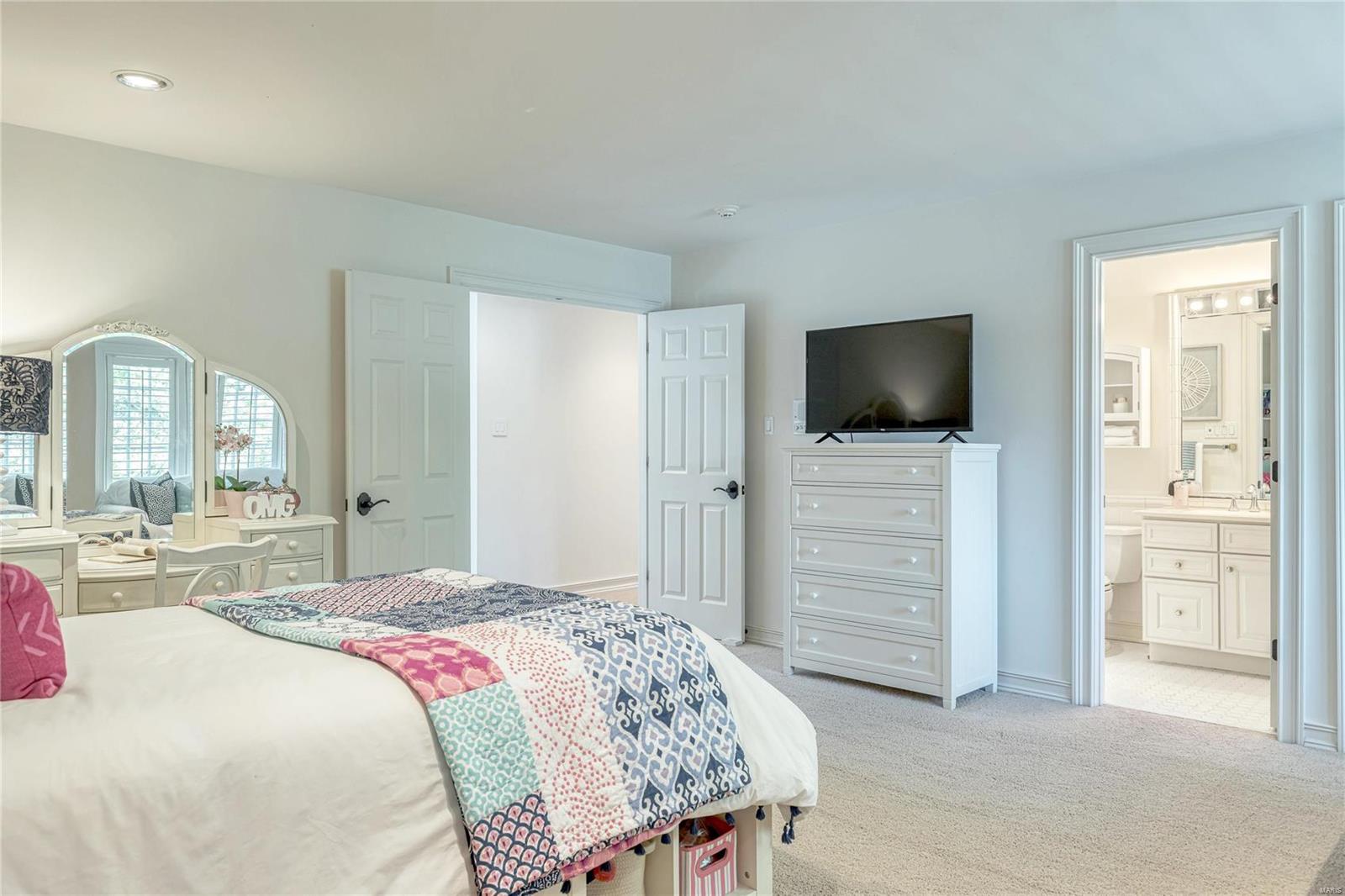 Camelot - Residential