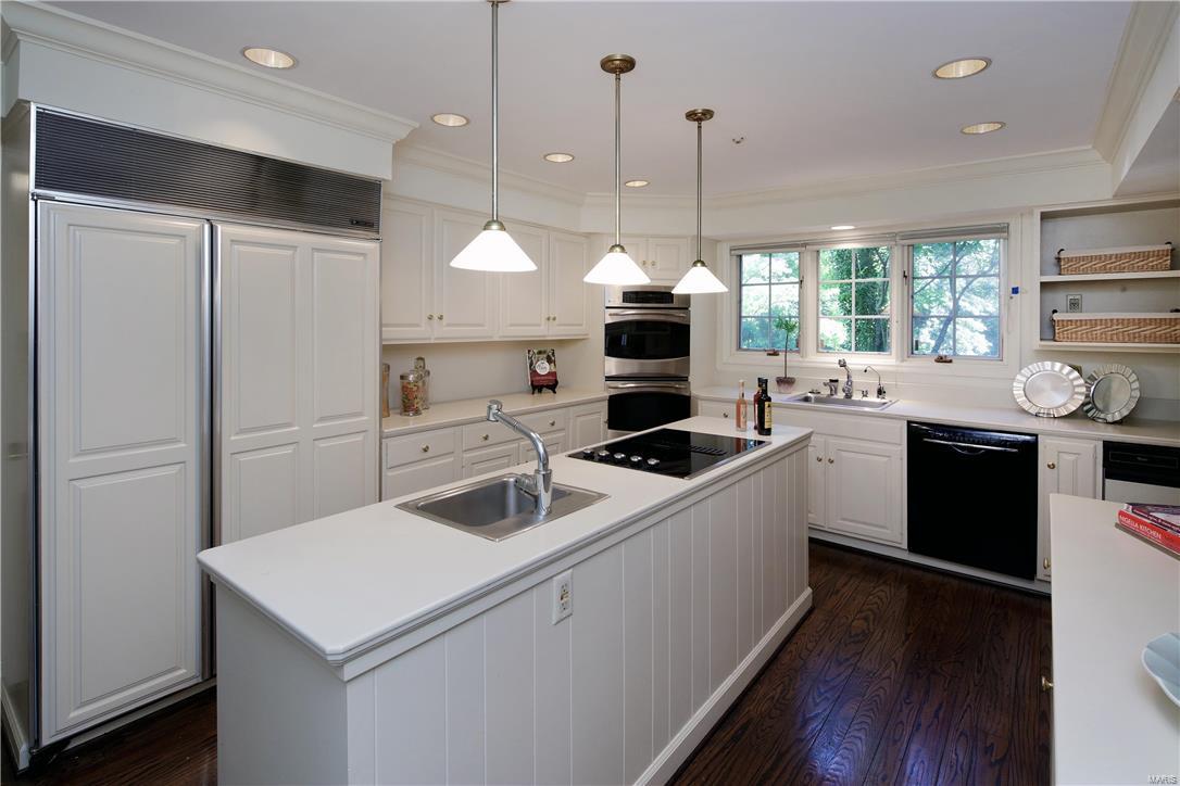 Subdivision of tr of land - Residential