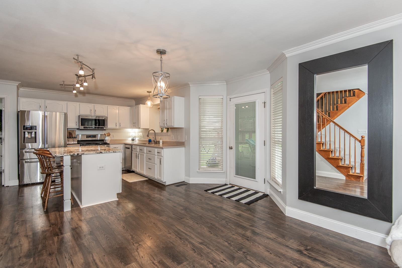 St Charles, Missouri 63304, United States, 4 Bedrooms Bedrooms, ,4 BathroomsBathrooms,Residential,Pending,120527