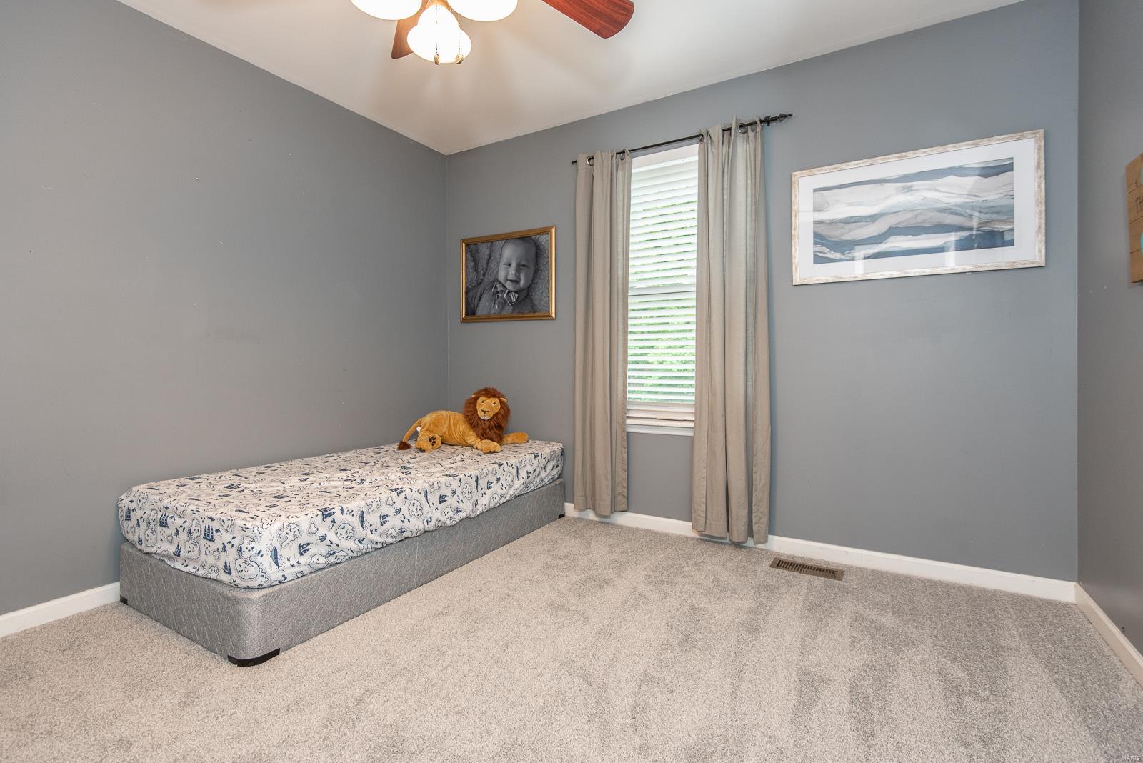 St Charles, Missouri 63304, United States, 4 Bedrooms Bedrooms, ,4 BathroomsBathrooms,Residential,Pending,120527