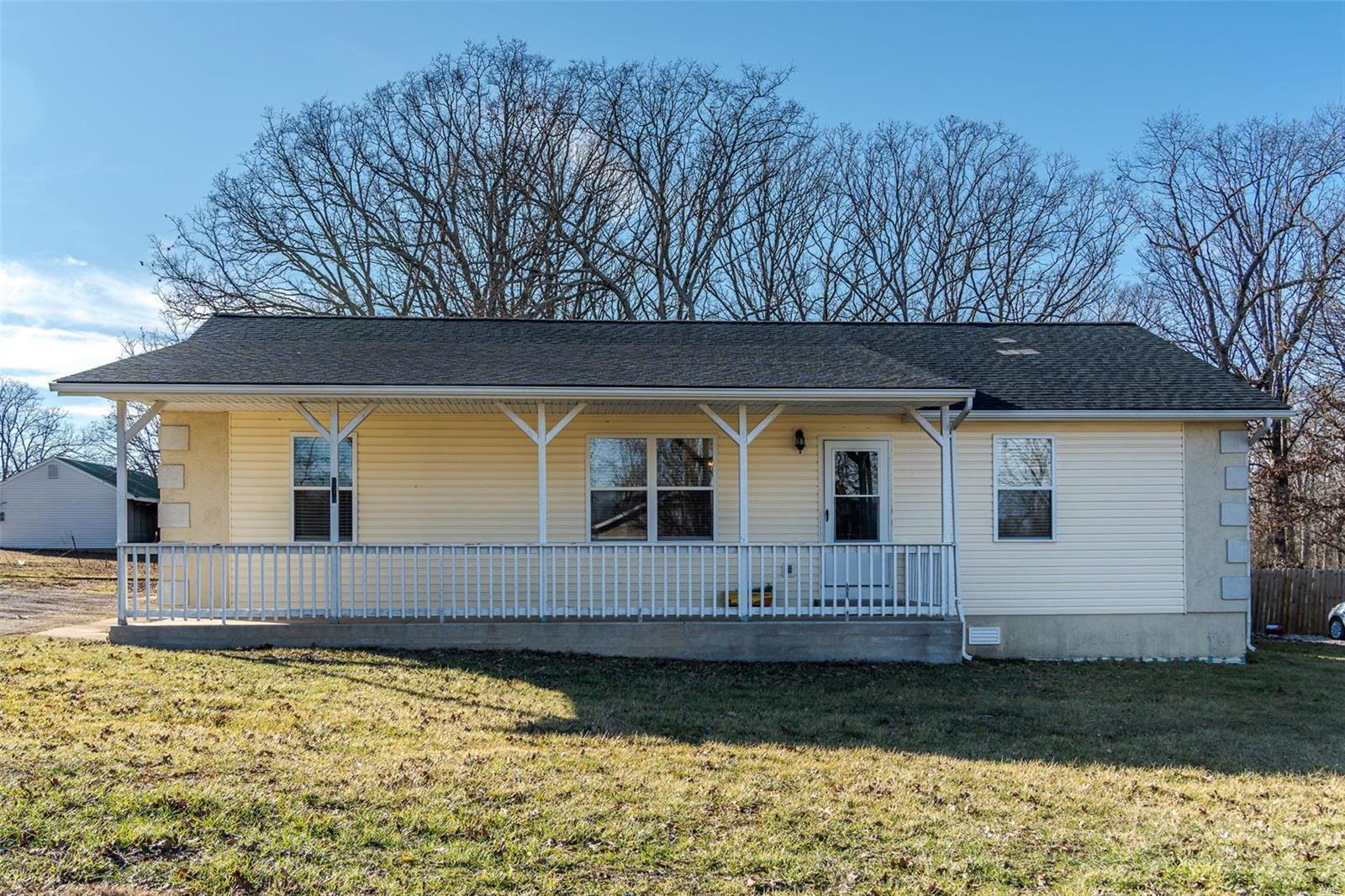 979 Huntington Meadows Lane