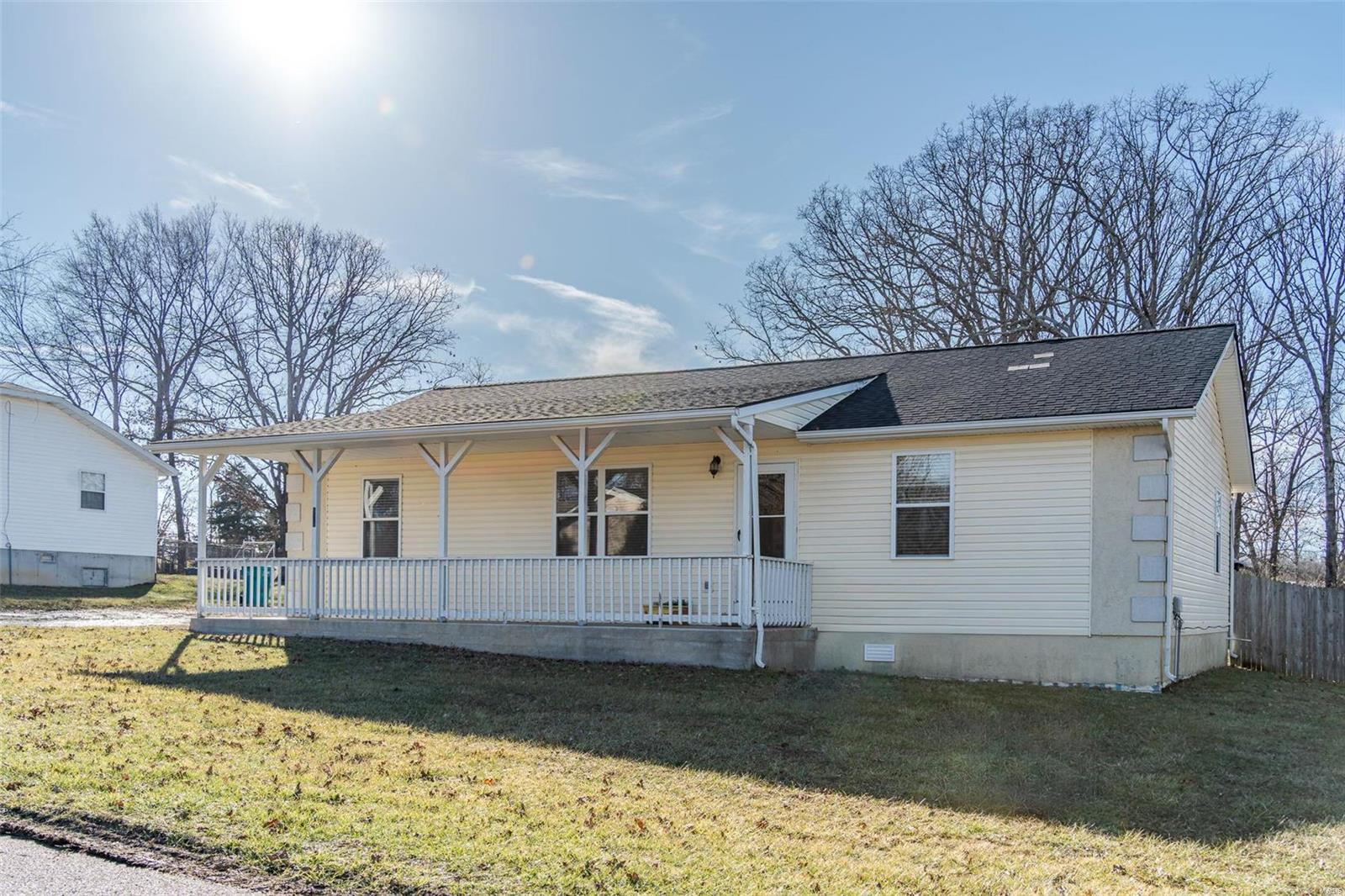 979 Huntington Meadows Lane