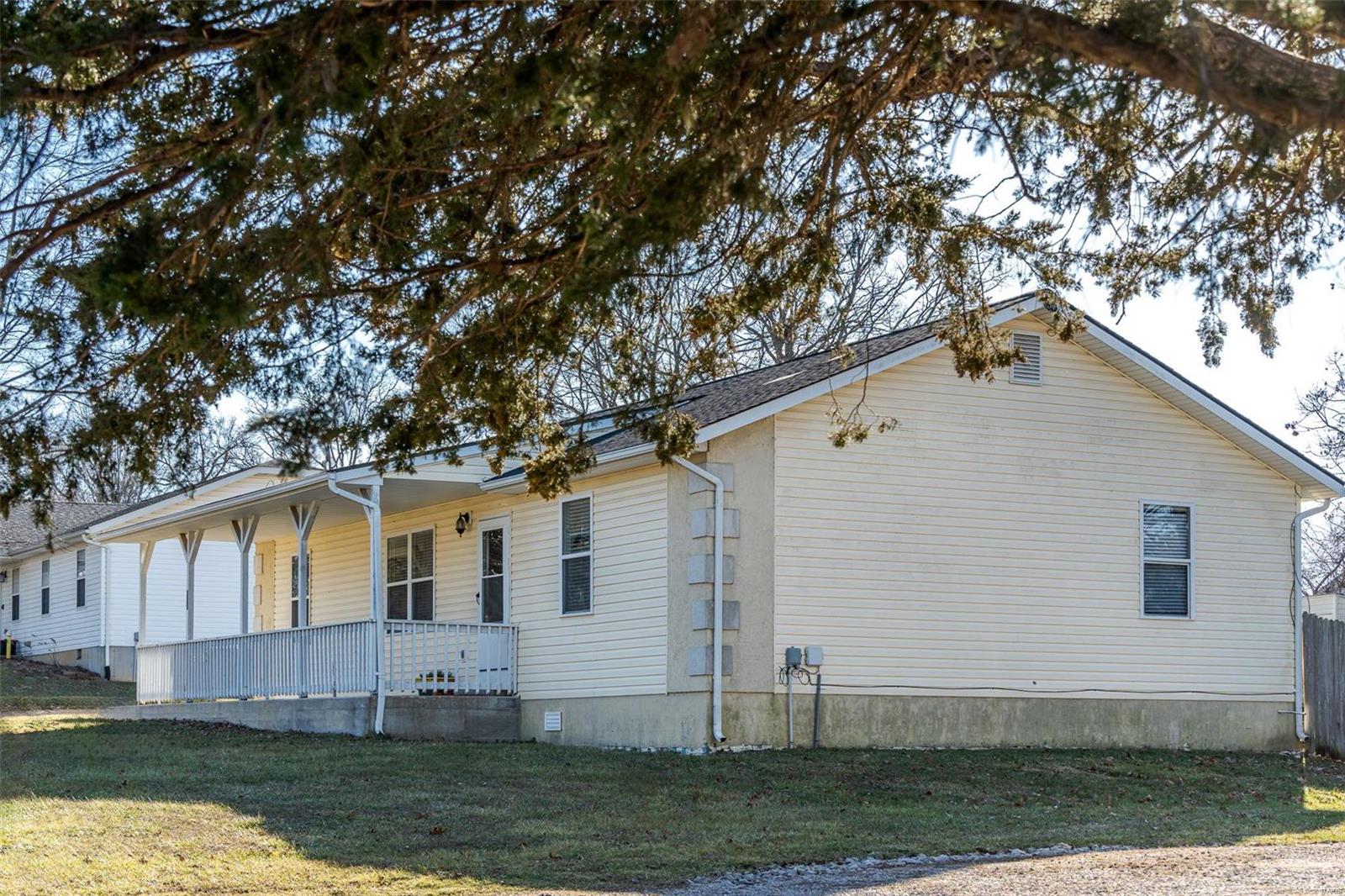 979 Huntington Meadows Lane