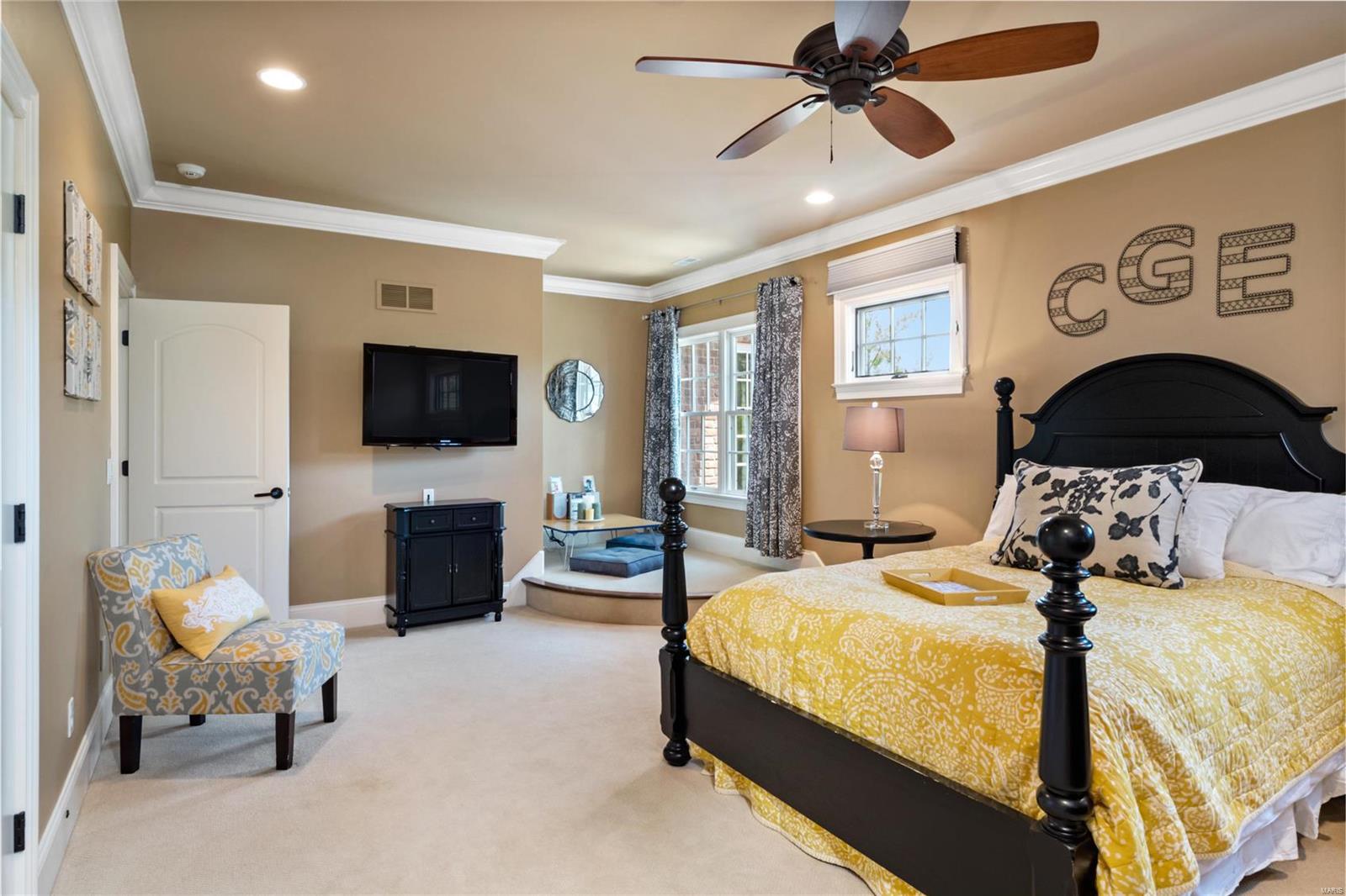 Vandiver Place - Residential