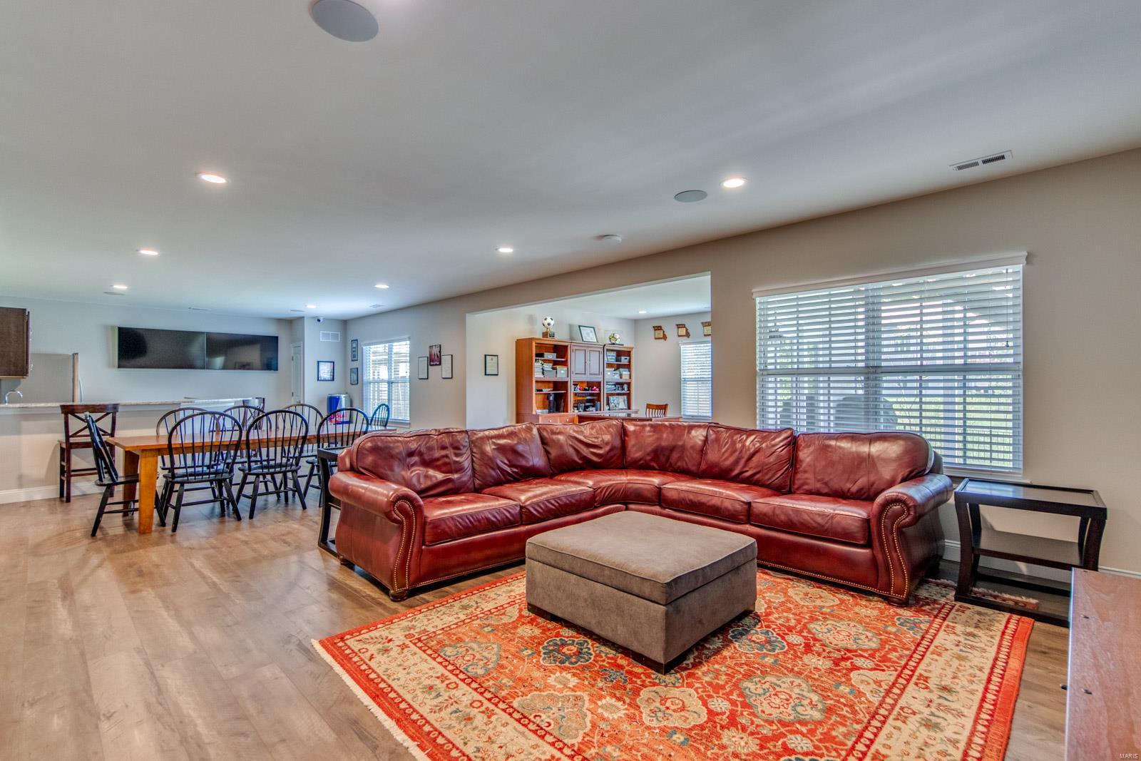 Streets of Caledonia - Residential