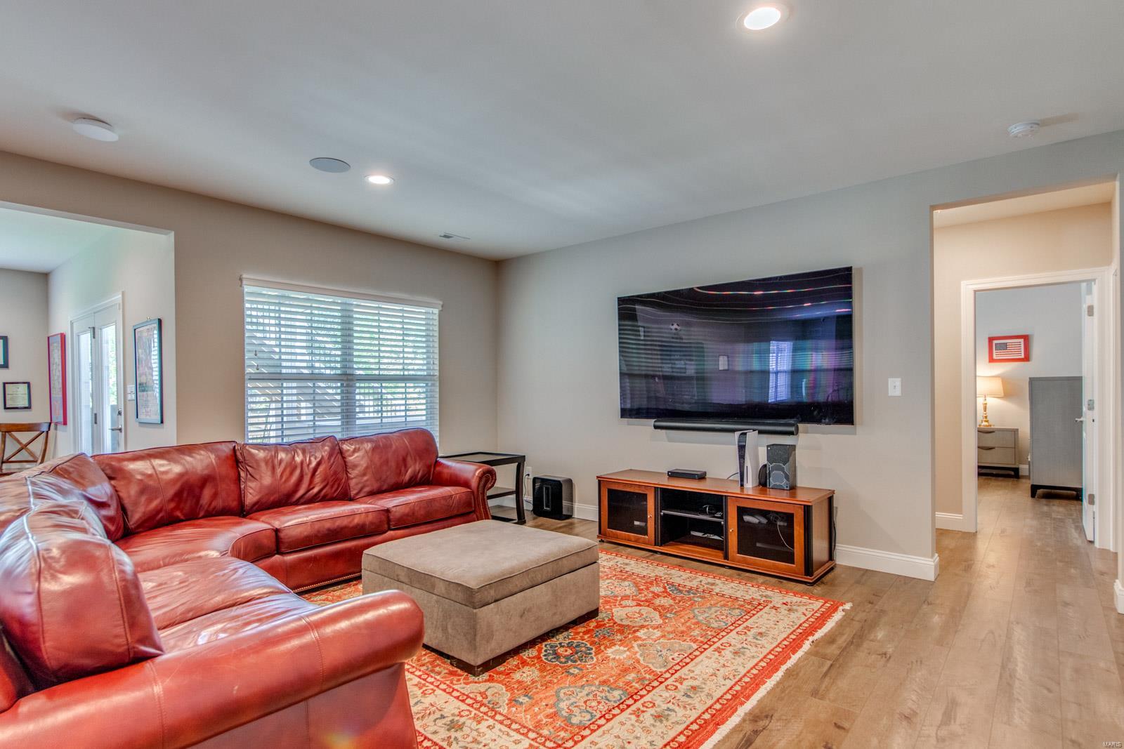 Streets of Caledonia - Residential