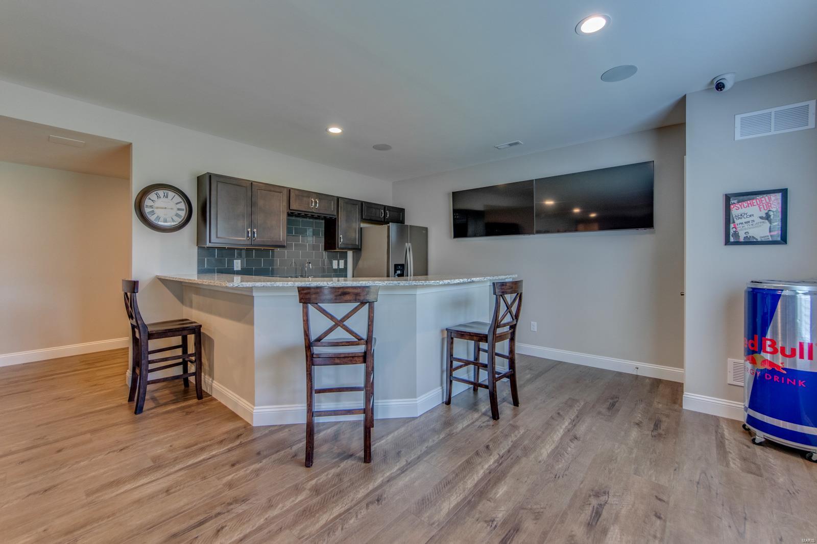 Streets of Caledonia - Residential