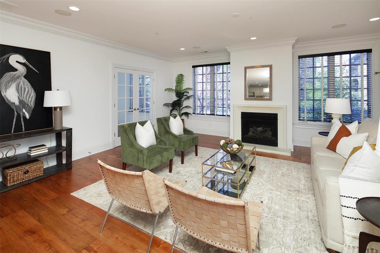 Brighton ll Condominium - Residential