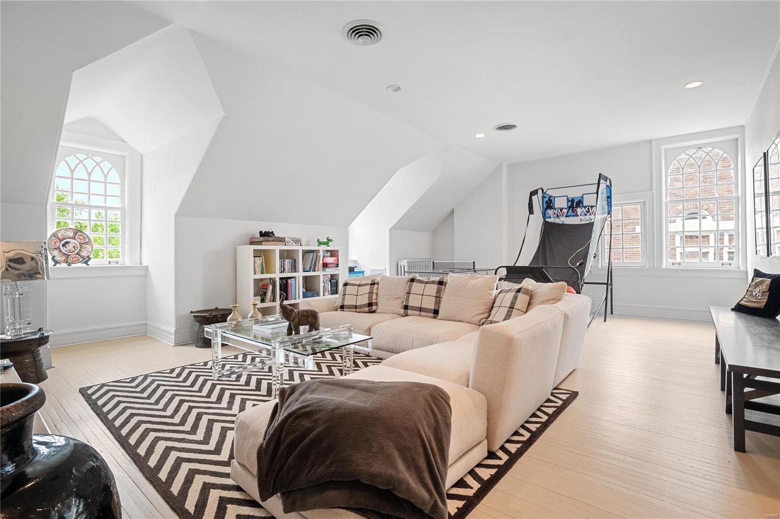 Oakland Place Add - Residential