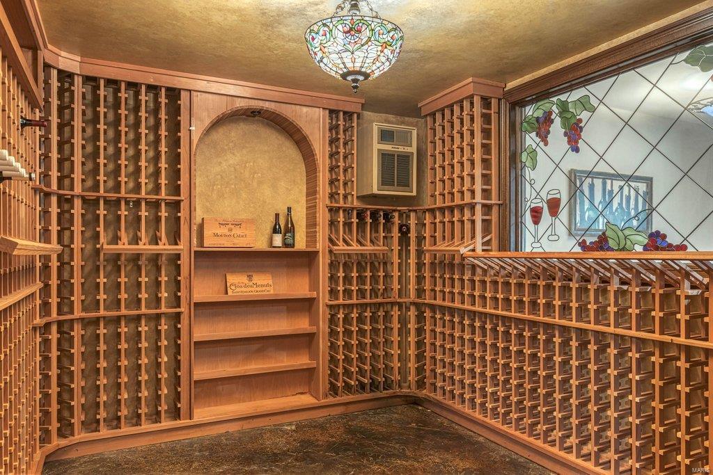 Williamsburg Estate - Residential