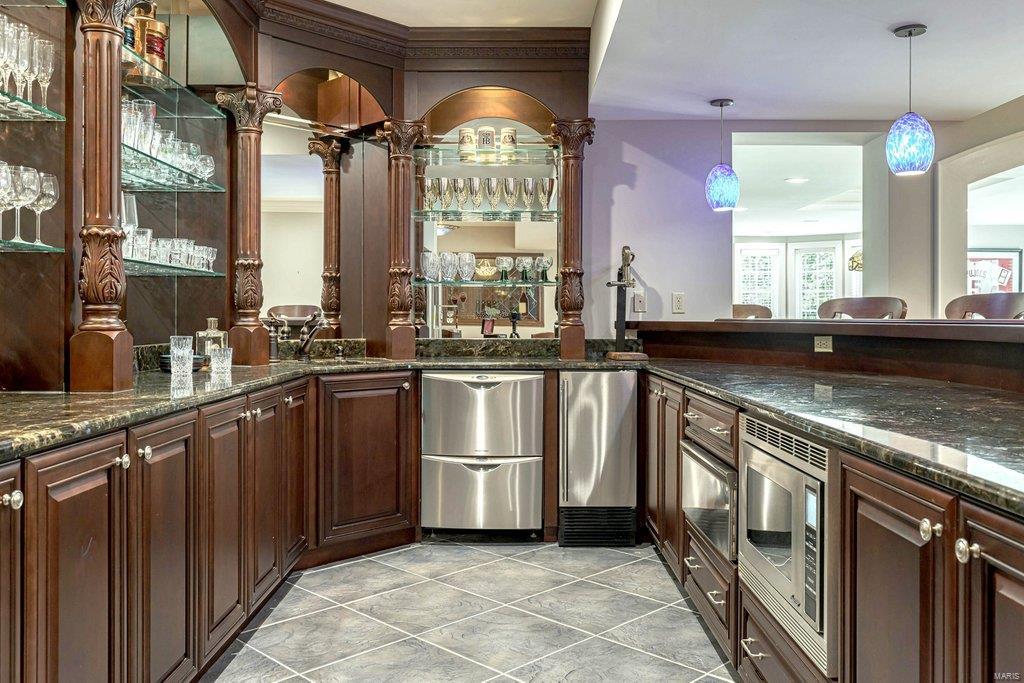 Williamsburg Estate - Residential