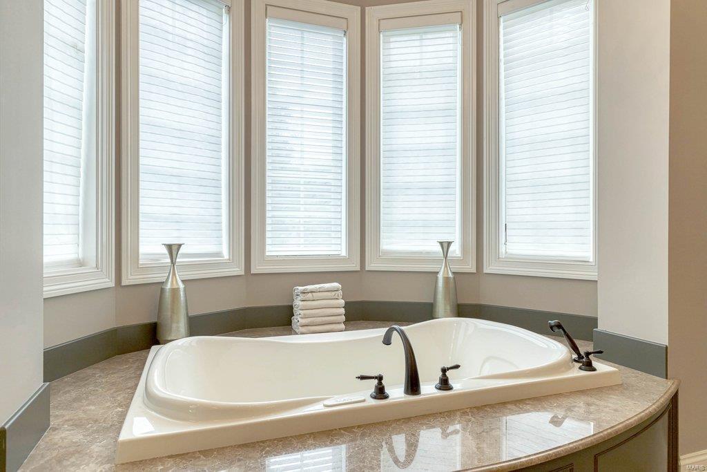 Williamsburg Estate - Residential