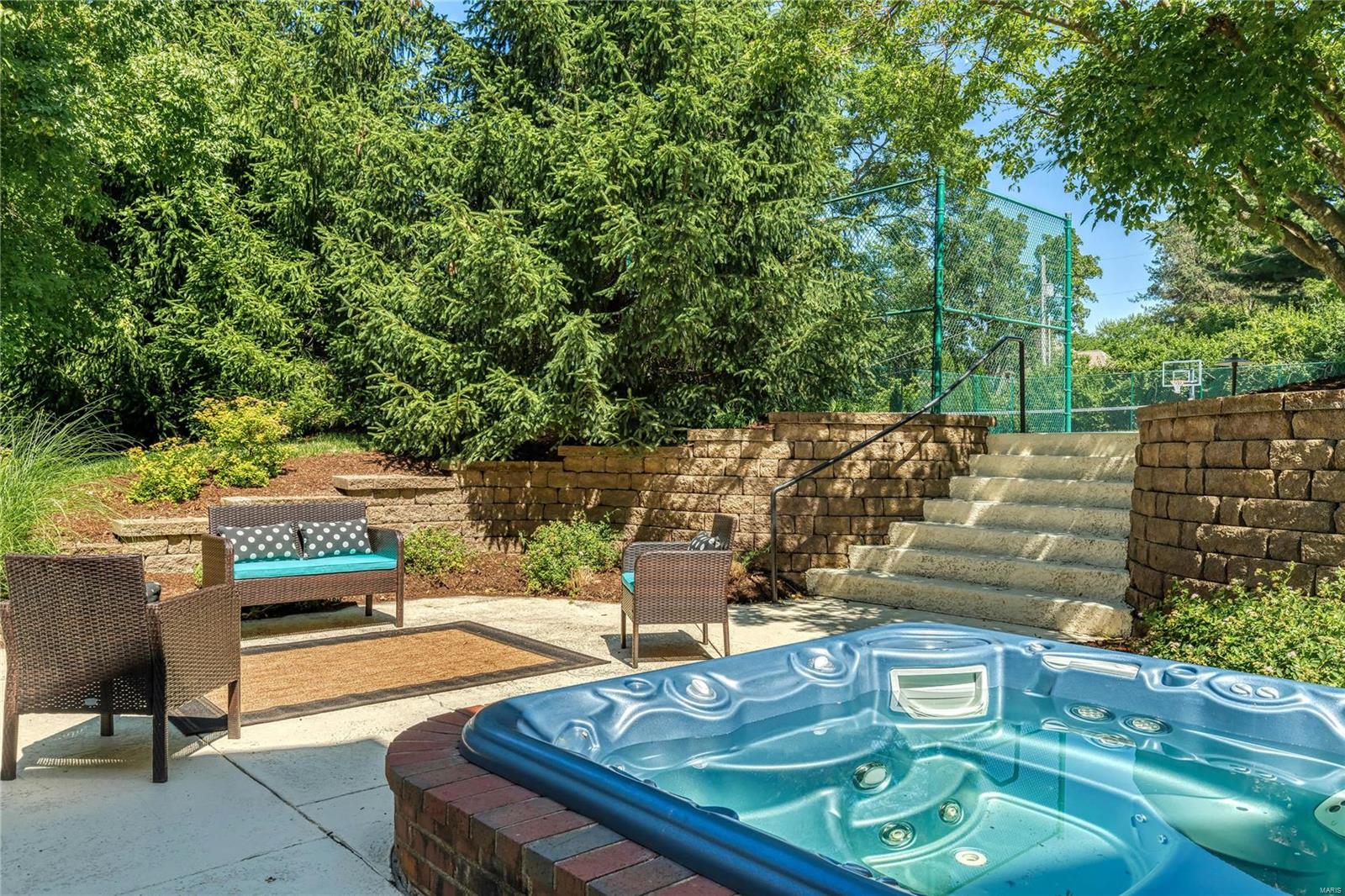 Williamsburg Estate - Residential