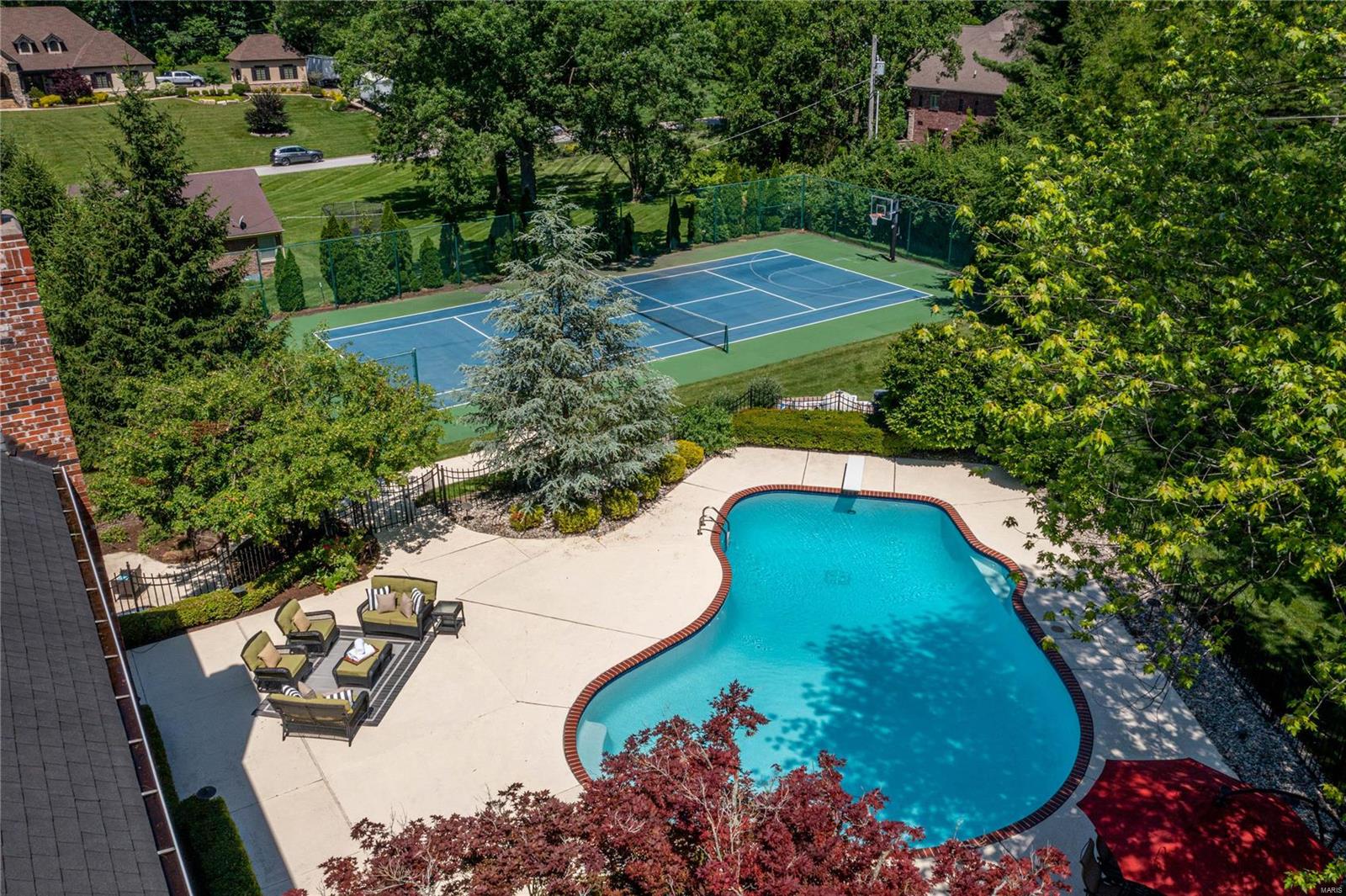 Williamsburg Estate - Residential