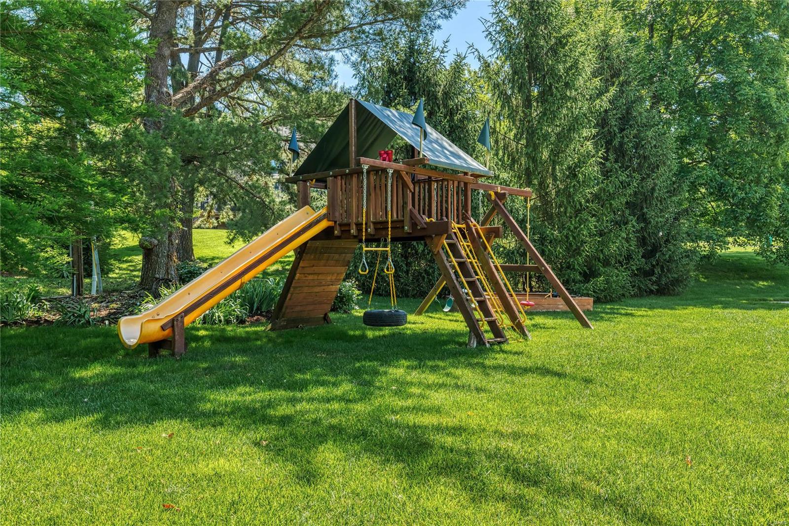 Williamsburg Estate - Residential