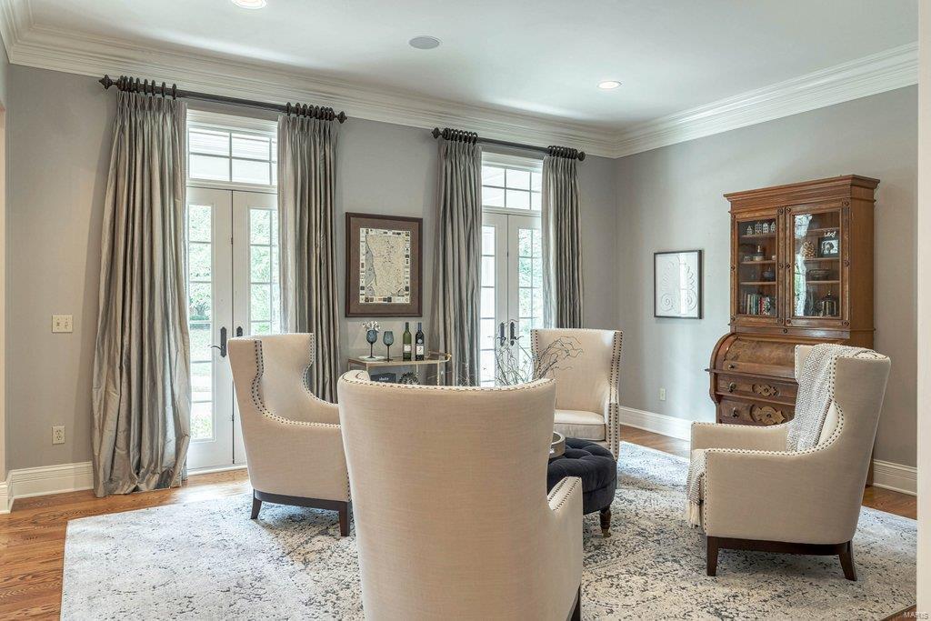 Williamsburg Estate - Residential