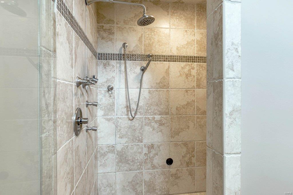 Williamsburg Estate - Residential