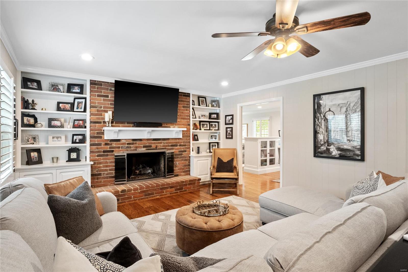 Berkley Manor 8 - Residential