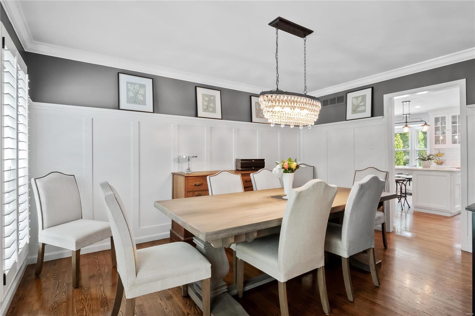 Berkley Manor 8 - Residential