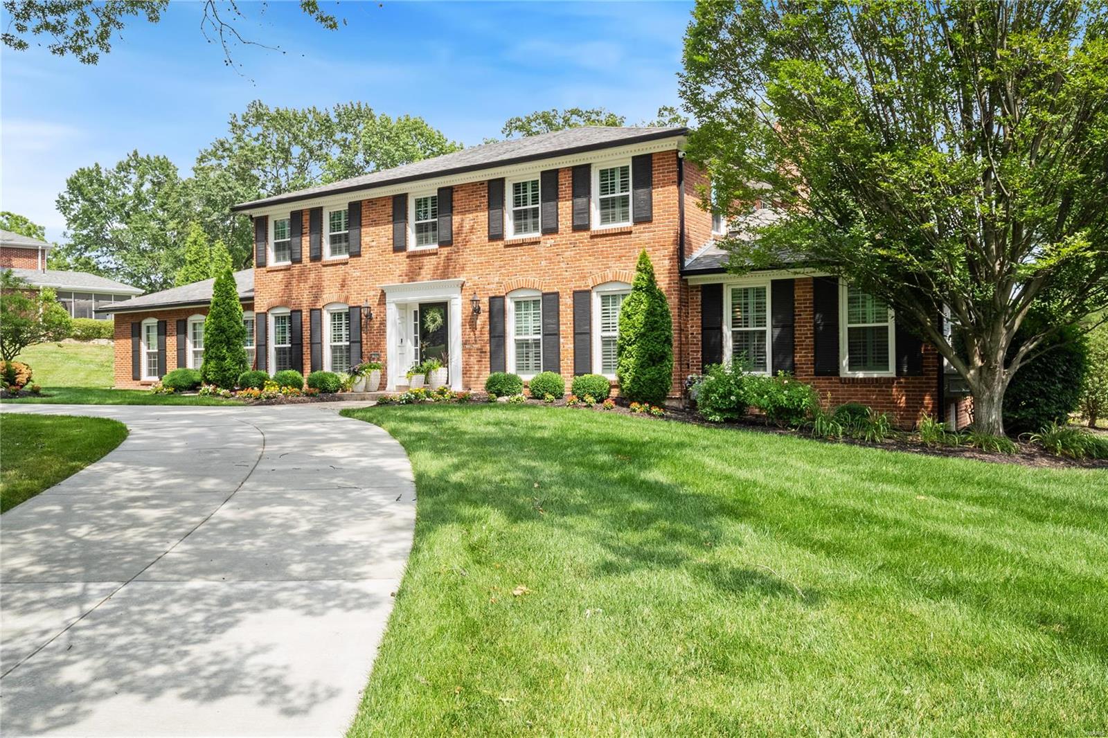 Berkley Manor 8 - Residential