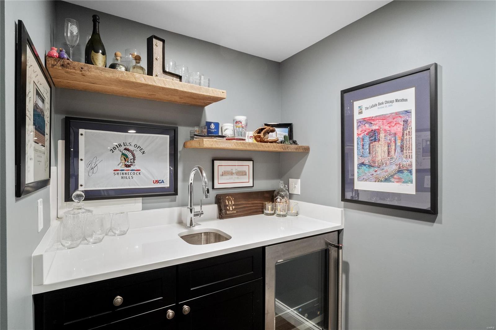 Berkley Manor 8 - Residential