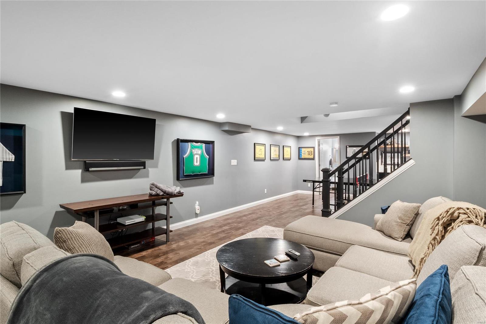 Berkley Manor 8 - Residential