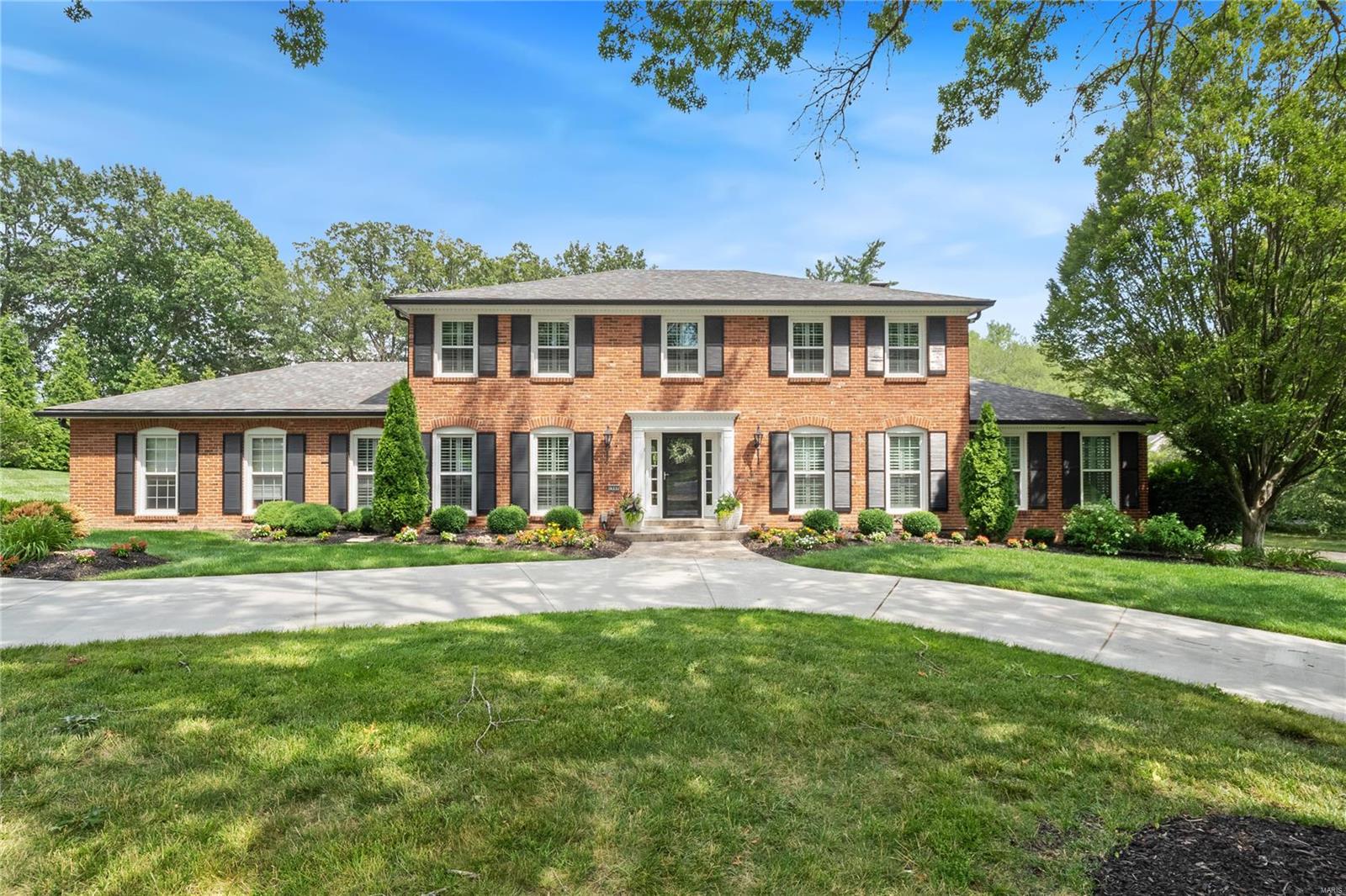 Berkley Manor 8 - Residential