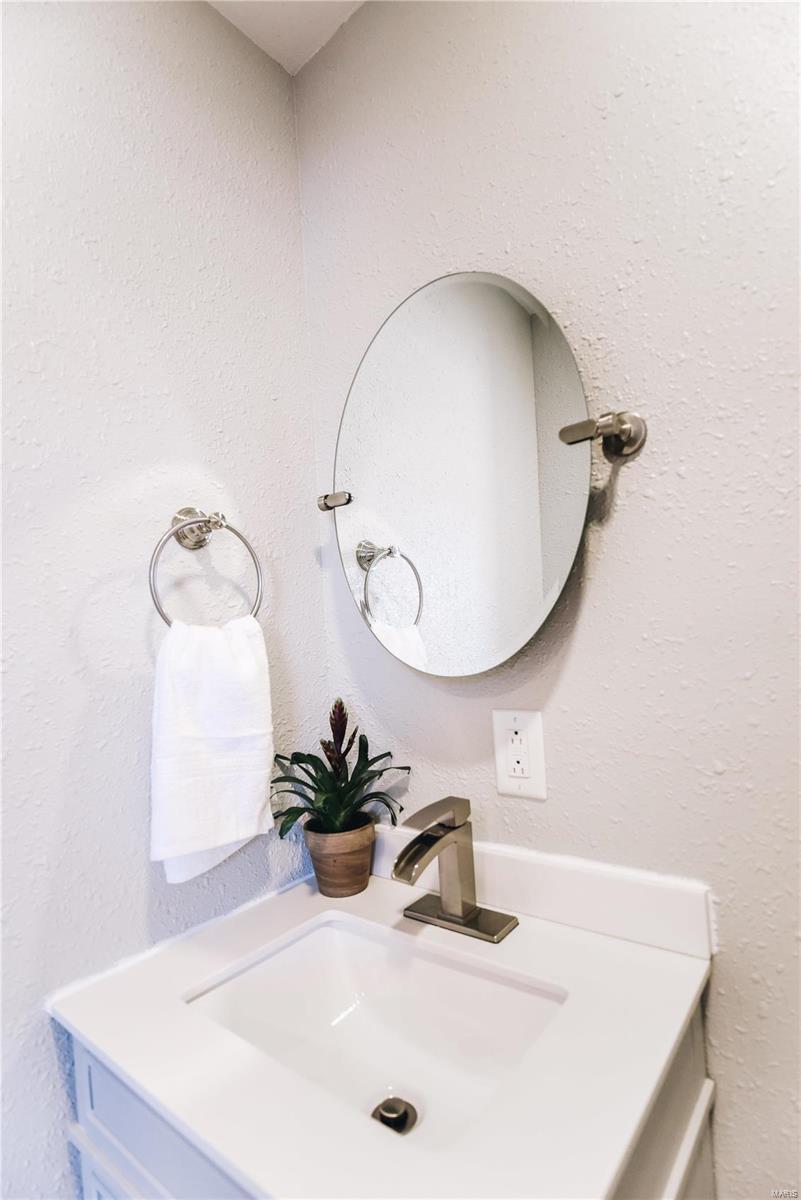 Lynna Heights - Residential