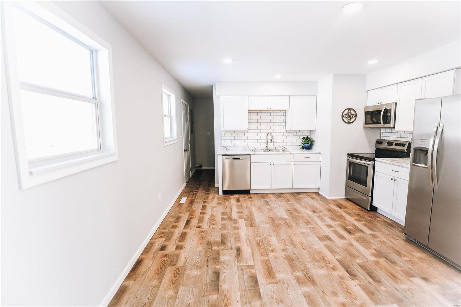 Lynna Heights - Residential