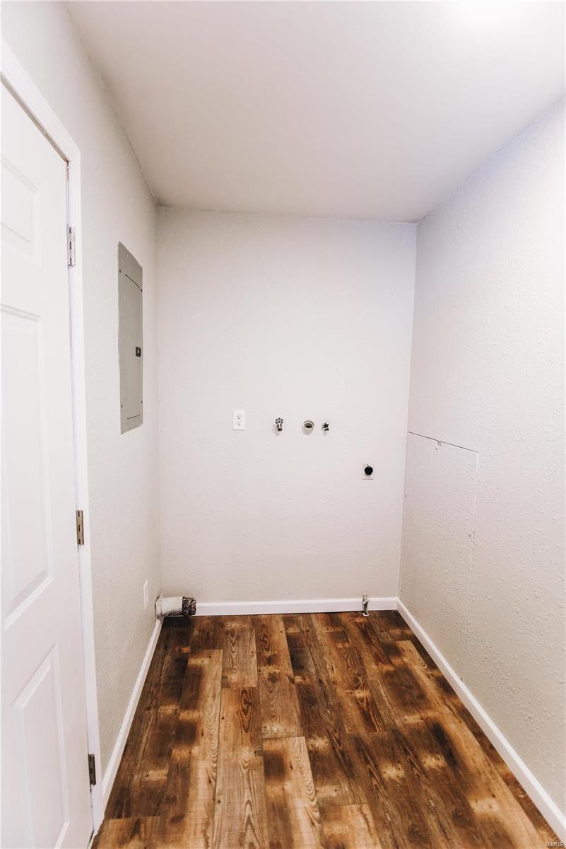 Lynna Heights - Residential