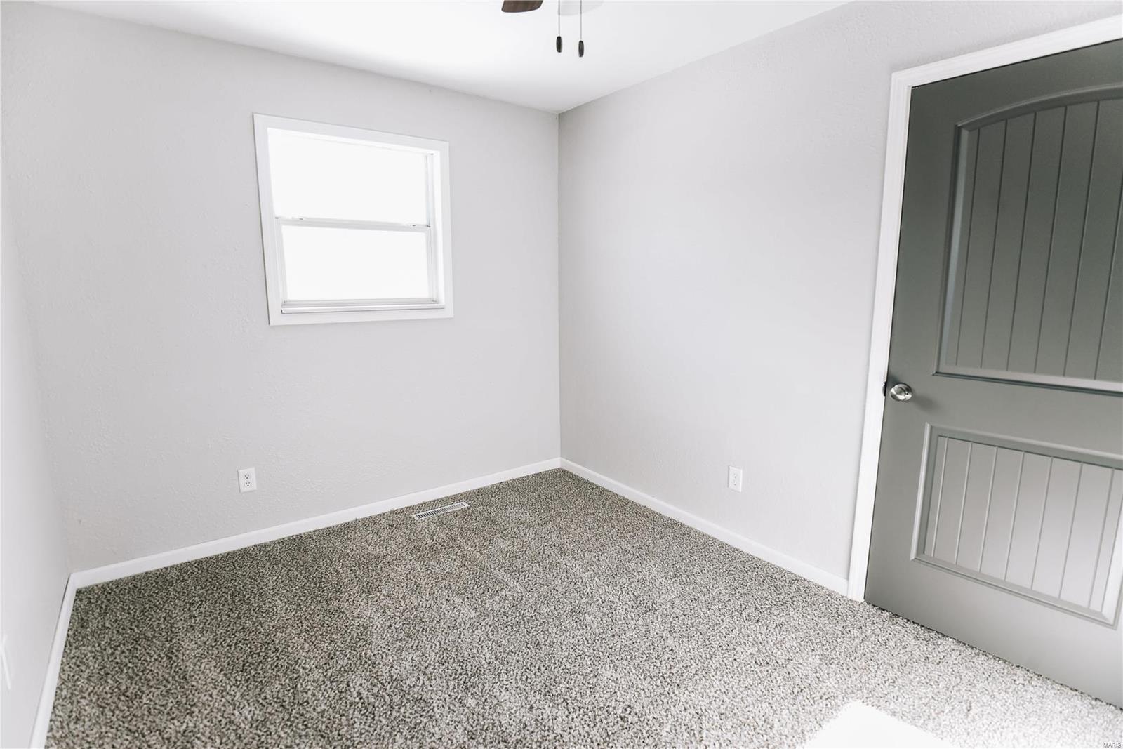 Lynna Heights - Residential