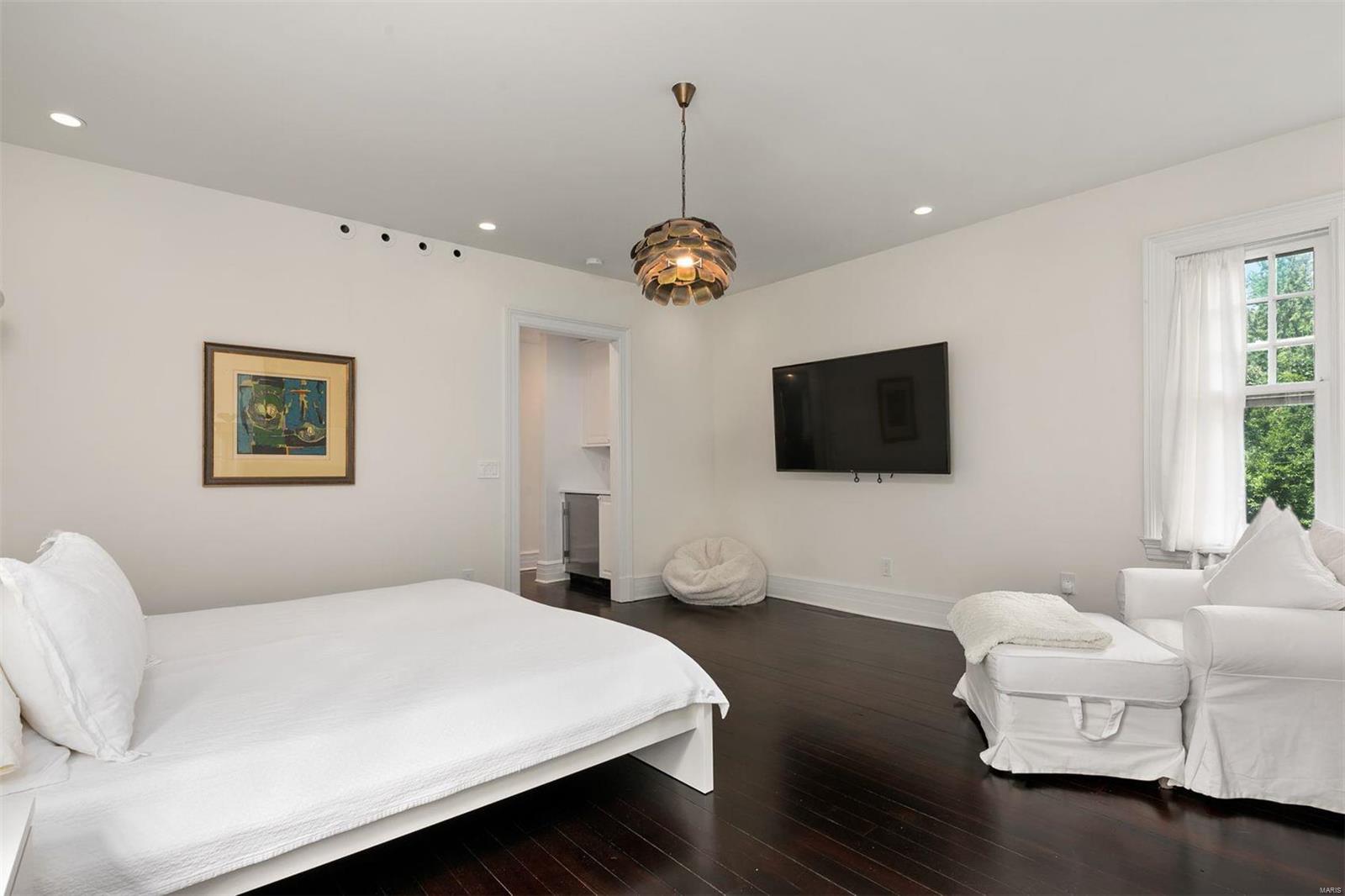 Lindells Add 02 - Residential