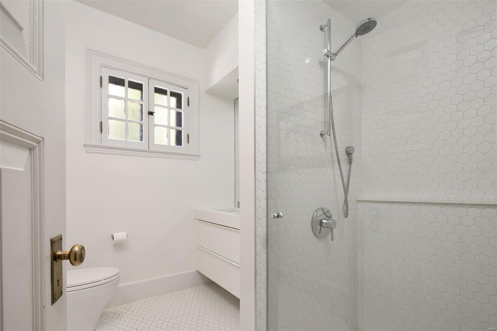 Lindells Add 02 - Residential