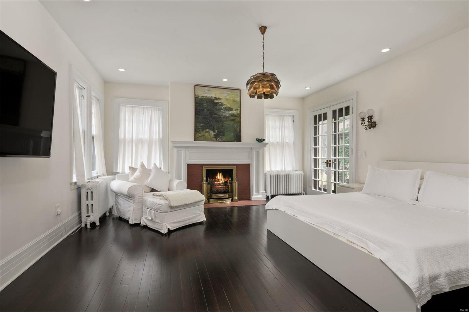 Lindells Add 02 - Residential