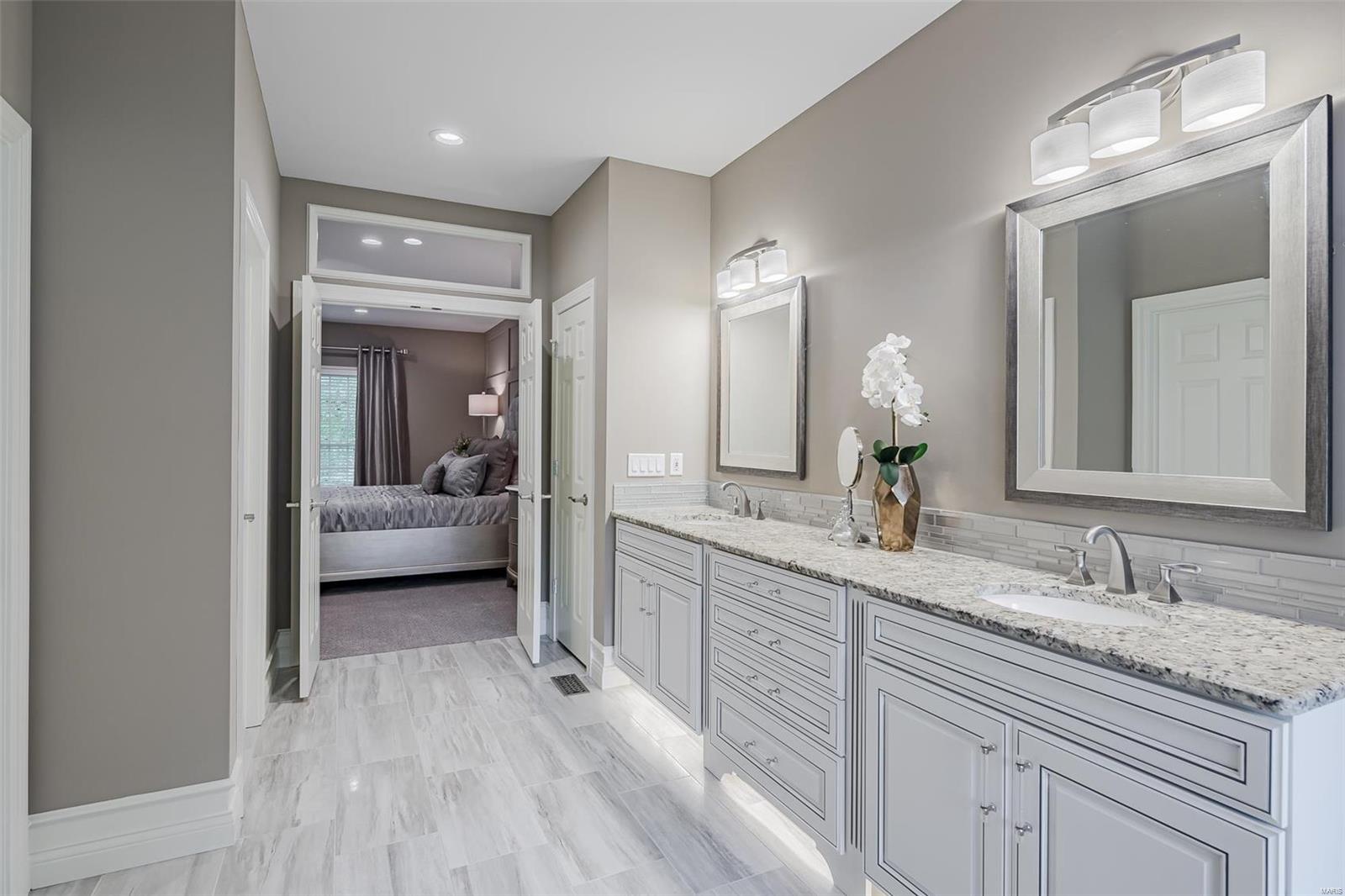 Crossing At Chesterfield The - Residential