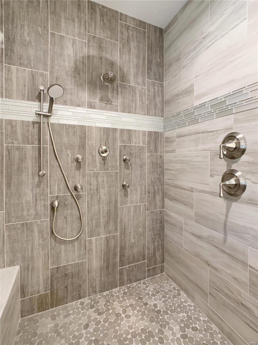 Crossing At Chesterfield The - Residential