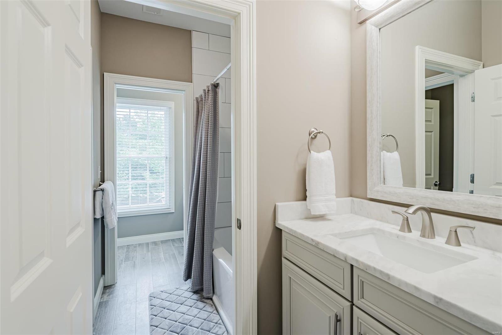 Crossing At Chesterfield The - Residential