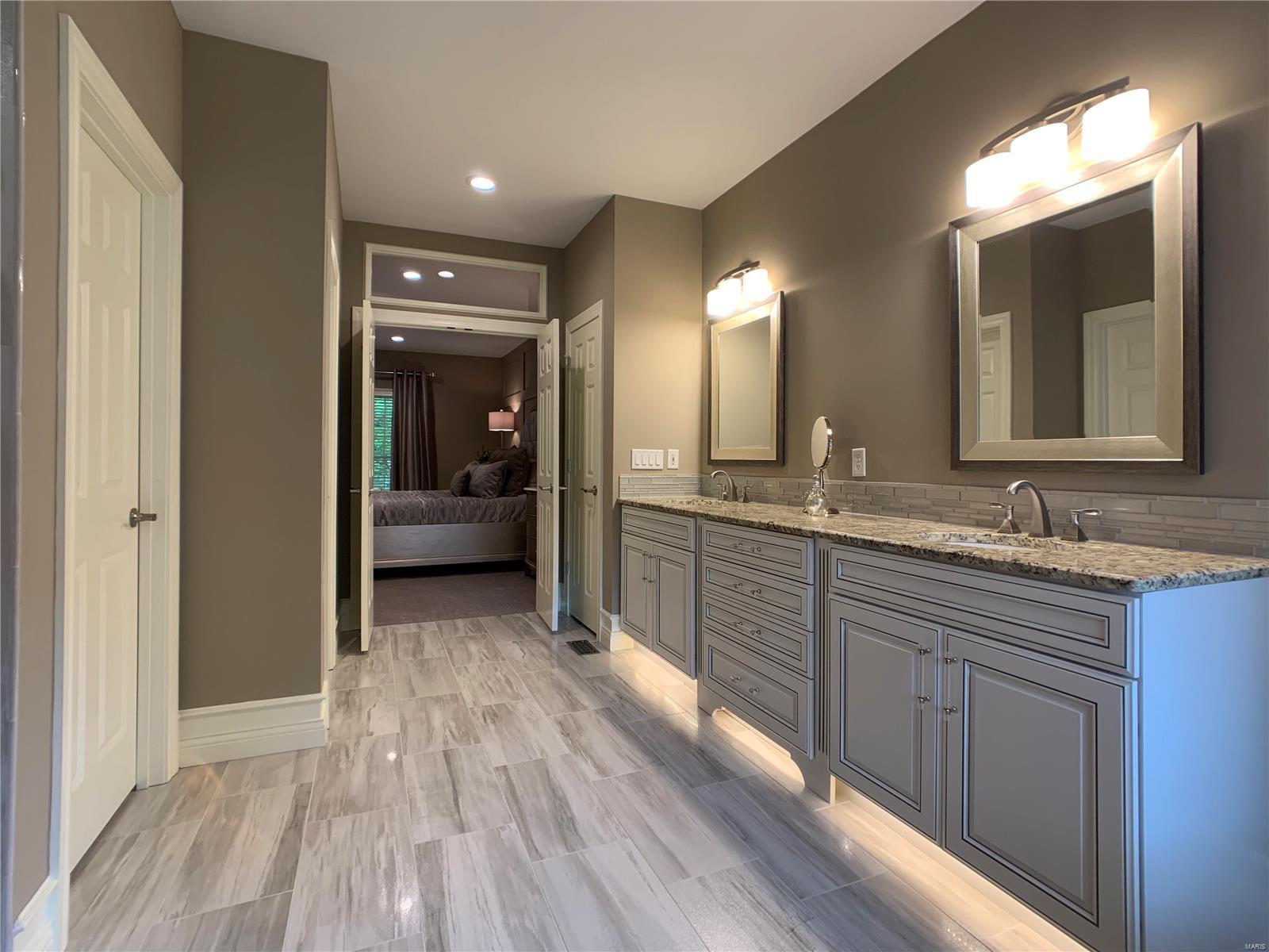 Crossing At Chesterfield The - Residential